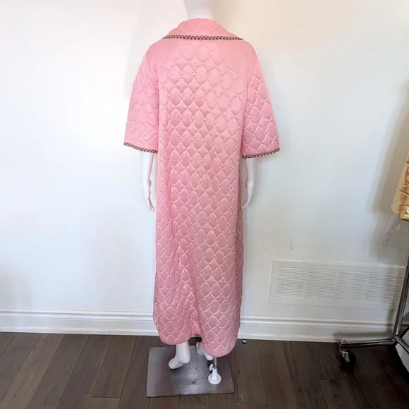VINTAGE 1960s Pink Robe - Picture 4 of 4